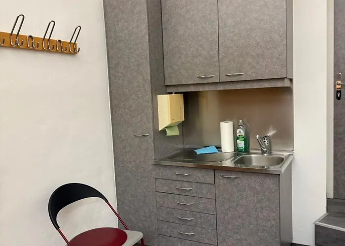 Ulrich Vonliechtenstein Appartement *